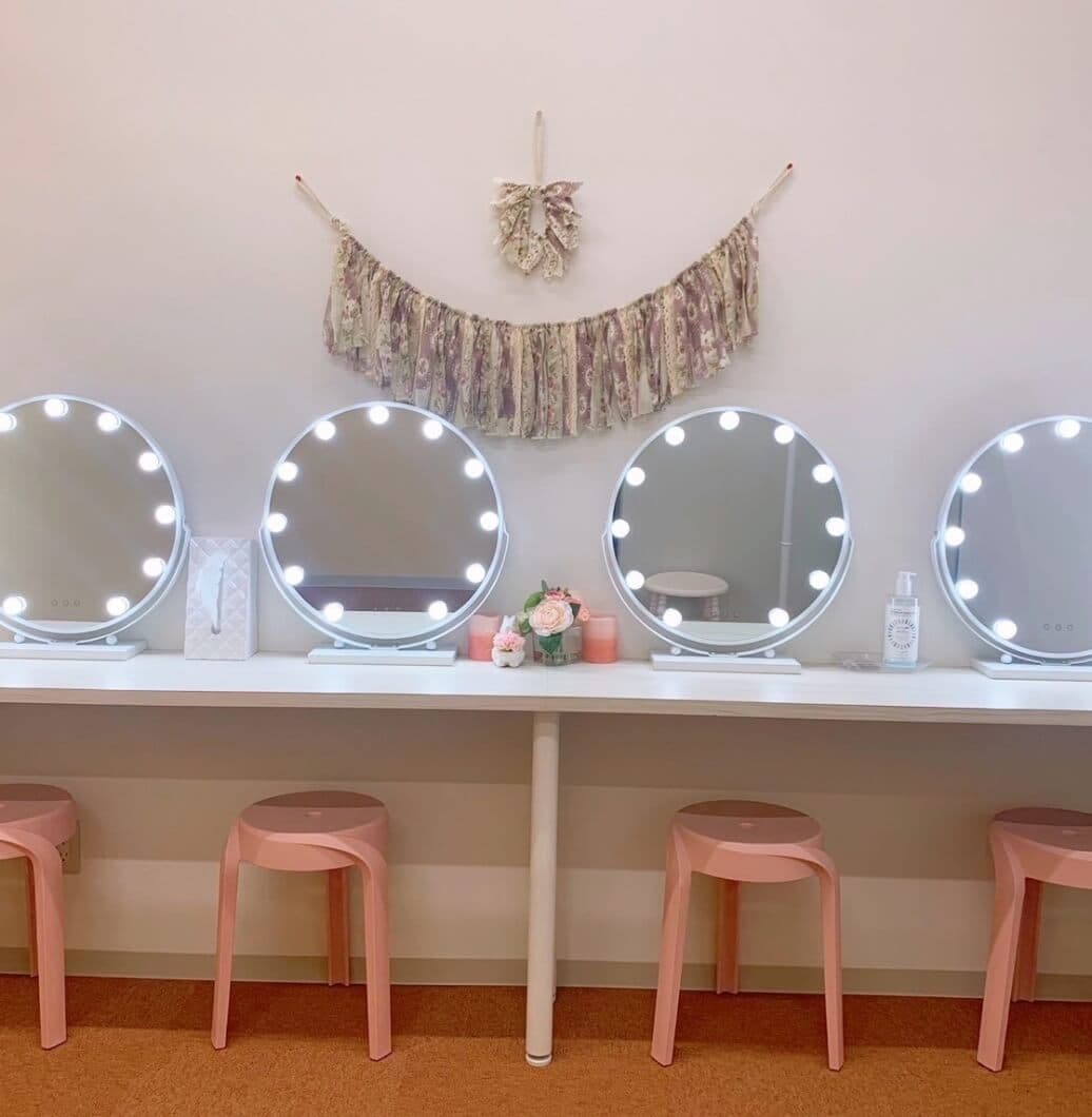 メイクルーム（楽屋）